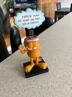 Garfield Orange Desk Quote Clip - Home Office Arts & Crafts